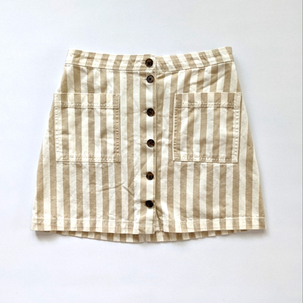 Old Navy Button Front Twill Patch Pocket Neutral Stripe Skirt